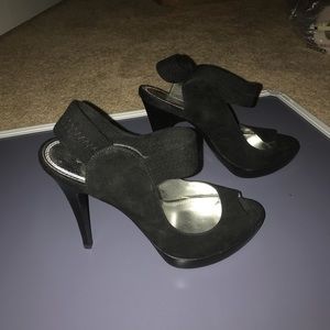 Bakers Debbi Heels